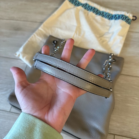 Tory Burch Frida Swingpack pebble Leather Shoulder Crossbody Bag Purse silver - Picture 8 of 11